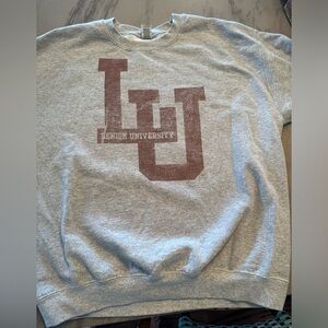 Size Large Lehigh University Crew Neck